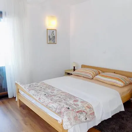 Moscenice 7689c * Moscenicka Draga